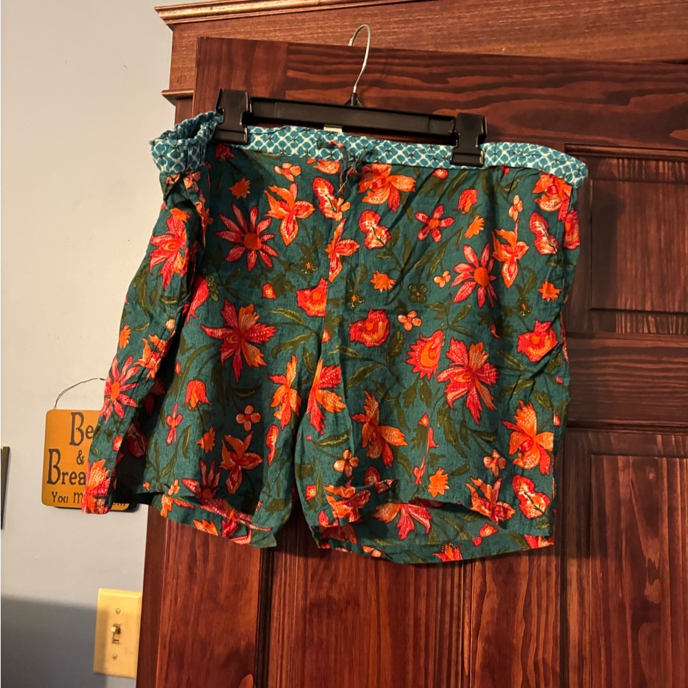 Sundance High Waist Floral Shorts in Teal and Orange